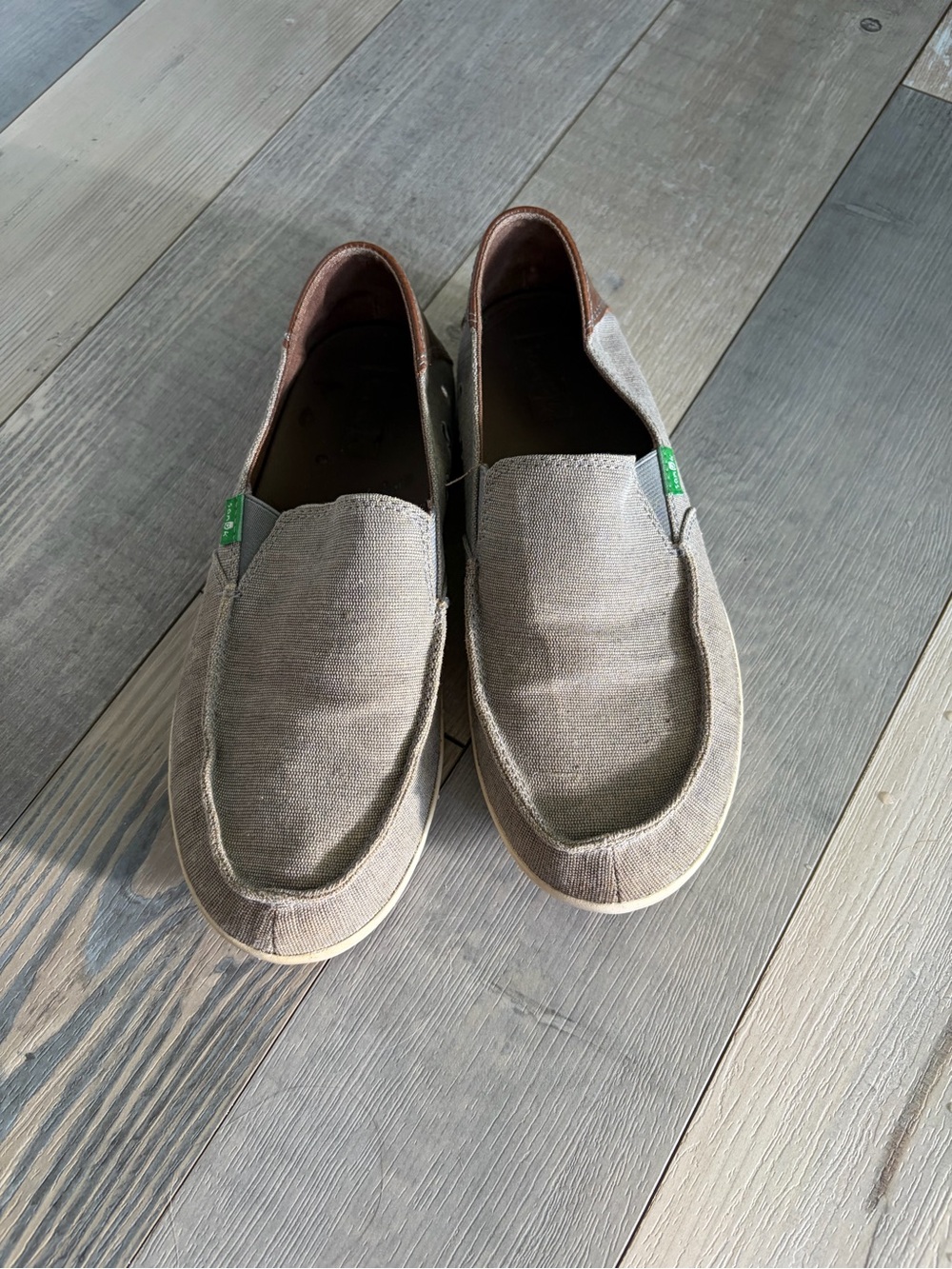 Sanuk Women’s Slip-On Loafers in Light Brown Canvas